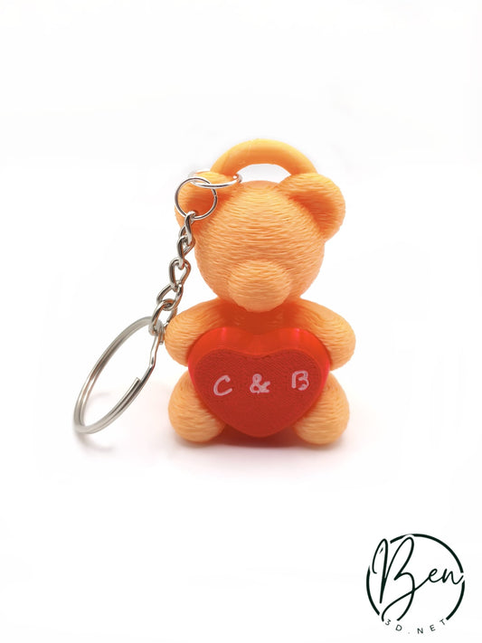 Llavero de oso con corazón personalizado